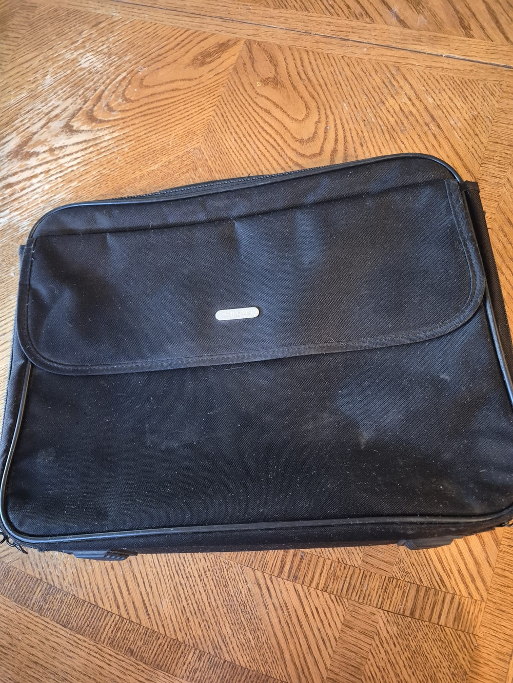 Black Targus Laptop Bag